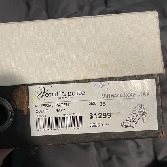 Venilla Suite Heels Size-35 USA Size-5 - Picture 10 of 10